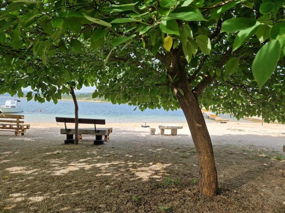 Mystica - Charming Studio Apartment On The Beach Kruševo Екстериор снимка
